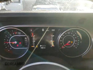 2020 Jeep Gladiator Rubicon with VIN 1C6JJTBG7LL152204, listed as a Copart auction lot 83525554 with 7,030 mi miles and Salvage title. Bid and sale history available at DreamBid. Image 9.