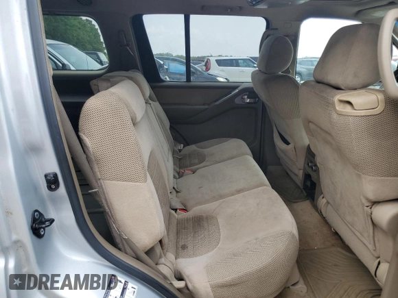 2006 Nissan Pathfinder SE z VIN 5N1AR18U66C613444, wystawiony jako Copart lot #59494365 z przebiegiem 218 903 mil mil oraz Czysty tytuł • Clean title. Historia ofert i sprzedaży dostępna na DreamBid. Obrazek 11.