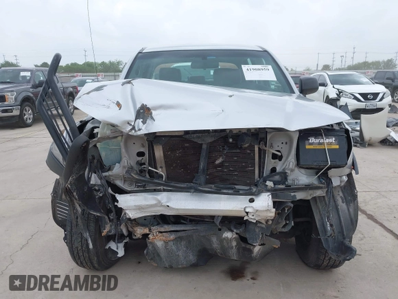 2008 Toyota Tacoma PreRunner with VIN 5TEJU62N38Z478817, listed as a IAAI auction lot 41908959 with 117,707 mi miles. Bid and sale history available at carsss.com. Image 12.