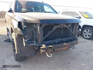 2016 Chevrolet Tahoe LTZ with VIN 1GNSKCKC1GR381785, listed as a IAAI auction lot 41376945 with 120,279 mi miles. Bid and sale history available at carsss.com. Image 6.