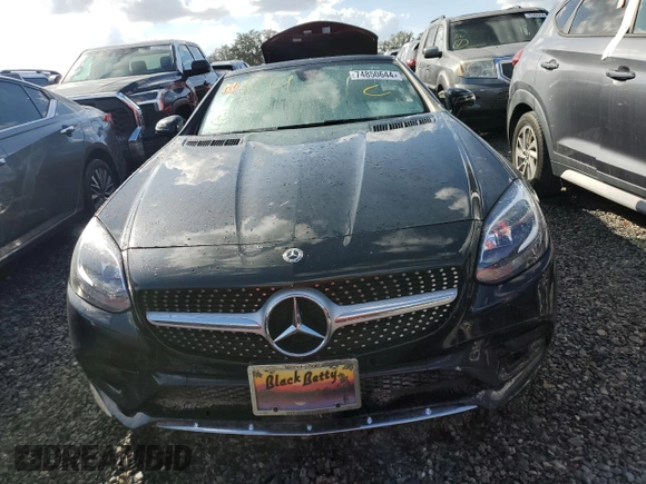 2020 Mercedes-Benz SLC 300 z VIN WDDPK3JA1LF167279, wystawiony jako Copart lot #74850644 z przebiegiem Nie podano mil oraz Szkoda całkowita • Salvage title. Historia ofert i sprzedaży dostępna na DreamBid. Obrazek 5.