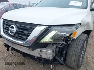 2017 Nissan Pathfinder SL with VIN 5N1DR2MM5HC608649, listed as a IAAI auction lot 41757481 with 168,412 mi miles. Bid and sale history available at carsss.com. Image 18.