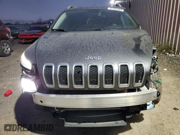 2018 Jeep Cherokee Latitude Plus with VIN 1C4PJLLX2JD606240, listed as a Copart auction lot 87389904 with 67,355 mi miles and Salvage Title. Bid and sale history available at carsss.com. Image 5.