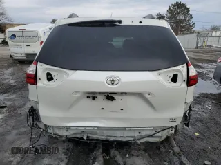 2018 Toyota Sienna XLE with VIN 5TDDZ3DC6JS199339, listed as a Copart auction lot 47839745 with 78,084 mi miles and Salvage Title. Bid and sale history available at carsss.com. Image 6.
