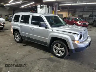 2011 Jeep Patriot Latitude X with VIN 1J4NF4GB1BD173681, listed as a Copart auction lot 45923325 with 119,732 mi miles and Salvage Title. Bid and sale history available at DreamBid. Image 4.