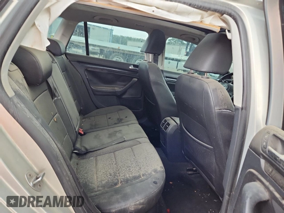 2010 Volkswagen Jetta SE with VIN 3VWTX7AJ6AM663528, listed as a Copart auction lot 60708905 with 225,952 mi miles and Clean title. Bid and sale history available at DreamBid. Image 10.