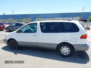2000 Toyota Sienna CE z VIN 4T3GF19C8YU307987, wystawiony jako IAAI lot #42363309 z przebiegiem 179 374 mil mil oraz . Historia ofert i sprzedaży dostępna na DreamBid. Obrazek 14.