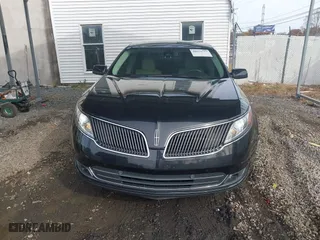 2013 Lincoln MKS with VIN 1LNHL9EK3DG616227, listed as a IAAI auction lot 40954777 with 85,810 mi miles. Bid and sale history available at carsss.com. Image 13.