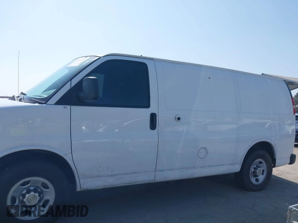2013 Chevrolet Express Cargo with VIN 1GCWGFCB8D1902532, listed as a IAAI auction lot 42452764 with 95,113 mi miles and . Bid and sale history available at DreamBid. Image 14.