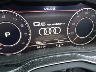 2018 Audi Q5 Premium Plus z VIN WA1BNAFY4J2221775, wystawiony jako IAAI lot #41263161 z przebiegiem 80 892 mil mil oraz . Historia ofert i sprzedaży dostępna na DreamBid. Obrazek 15.