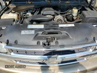 2000 Chevrolet Suburban LT with VIN 3GNFK16TXYG178606, listed as a Copart auction lot 71483564 with 127,696 mi miles and Clean Title. Bid and sale history available at carsss.com. Image 12.