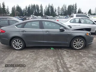 2017 Ford Fusion SE with VIN 3FA6P0H78HR259330, listed as a IAAI auction lot 41257890 with 63,360 mi miles. Bid and sale history available at carsss.com. Image 13.