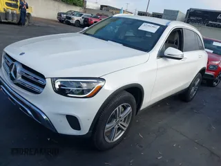 2022 Mercedes-Benz GLC 300 with VIN W1N0G8DB0NG057604, listed as a IAAI auction lot 42381397 with 29,171 mi miles and . Bid and sale history available at DreamBid. Image 18.