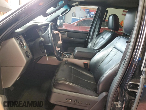 2016 Ford Expedition Max XLT z VIN 1FMJK1JT4GEF28467, wystawiony jako Copart lot #59795265 z przebiegiem 159 419 mil mil oraz Szkoda całkowita • Salvage title. Historia ofert i sprzedaży dostępna na DreamBid. Obrazek 7.