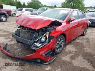 2019 Kia Forte LXS z VIN 3KPF24AD4KE005189, wystawiony jako IAAI lot #42354011 z przebiegiem 73 422 mil mil oraz . Historia ofert i sprzedaży dostępna na DreamBid. Obrazek 17.