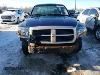 2005 Dodge Dakota SLT with VIN 1D7HE48K15S293667, listed as a Copart auction lot 45921785 with 258,052 mi miles and Non Repairable. Bid and sale history available at DreamBid. Image 5.