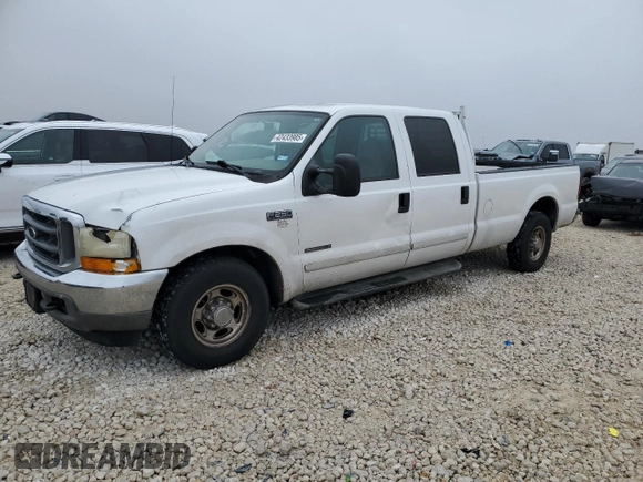 2001 Ford Super Duty F-250 XL with VIN 3FTNW20F21MA57111, listed as a Copart auction lot 42433985 with 472,887 mi miles and Salvage Title. Bid and sale history available at carsss.com. Image 1.