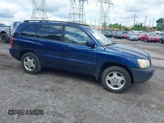 2003 Toyota Highlander z VIN JTEGF21A030081596, wystawiony jako IAAI lot #42341305 z przebiegiem 221 926 mil mil oraz . Historia ofert i sprzedaży dostępna na DreamBid. Obrazek 1.