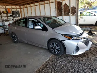 2017 Toyota Prius Plus with VIN JTDKARFPXH3006025, listed as a Copart auction lot 46515755 with Not Provided miles and Salvage Title. Bid and sale history available at DreamBid. Image 4.