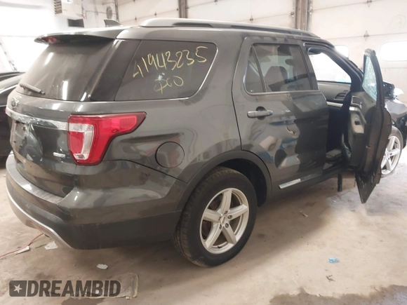 2017 Ford Explorer XLT z VIN 1FM5K8DH0HGD01798, wystawiony jako IAAI lot #41943235 z przebiegiem 142 422 mil mil oraz . Historia ofert i sprzedaży dostępna na DreamBid. Obrazek 4.