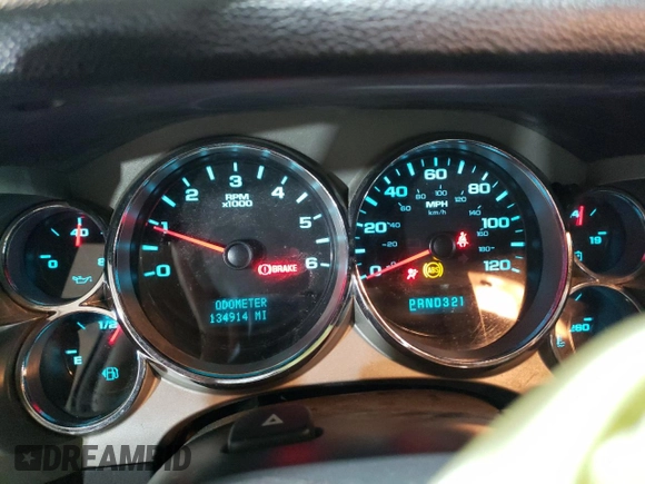 2008 Chevrolet Silverado 1500 Work Truck with VIN 1GCEC14018Z110656, listed as a Copart auction lot 47303285 with 134,914 mi miles and Salvage Title. Bid and sale history available at carsss.com. Image 9.