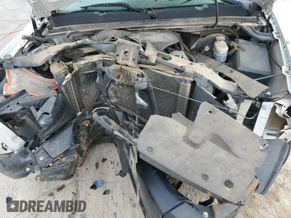 2007 Chevrolet Silverado 1500 LT w/1LT with VIN 2GCEC19C571622091, listed as a Copart auction lot 87400834 with 111,521 mi miles and Salvage Title. Bid and sale history available at carsss.com. Image 12.
