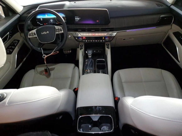 2023 Kia Telluride SX X-Line with VIN 5XYP5DGC5PG361512, listed as a Copart auction lot 78152114 with 28,693 mi miles and Salvage title. Bid and sale history available at DreamBid. Image 8.