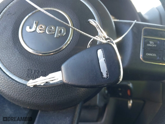 2014 Jeep Patriot Sport with VIN 1C4NJPBA3ED887384, listed as a IAAI auction lot 41607068 with 263,528 mi miles. Bid and sale history available at carsss.com. Image 11.