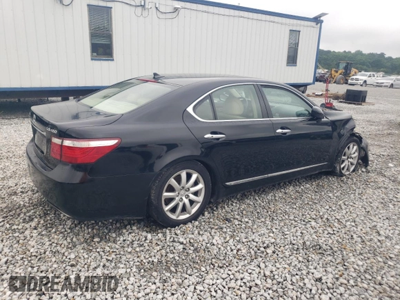 2008 Lexus LS 460 z VIN JTHBL46F885059667, wystawiony jako Copart lot #58533145 z przebiegiem 261 040 mil mil oraz Szkoda całkowita • Salvage title. Historia ofert i sprzedaży dostępna na DreamBid. Obrazek 3.