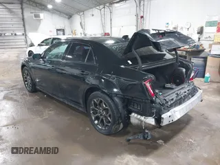 2016 Chrysler 300 with VIN 2C3CCAGG6GH287822, listed as a IAAI auction lot 41637637 with 125,604 mi miles. Bid and sale history available at carsss.com. Image 3.