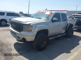 2008 GMC Sierra Denali z VIN 2GTEK638481176683, wystawiony jako IAAI lot #42003540 z przebiegiem 168 367 mil mil oraz . Historia ofert i sprzedaży dostępna na DreamBid. Obrazek 17.