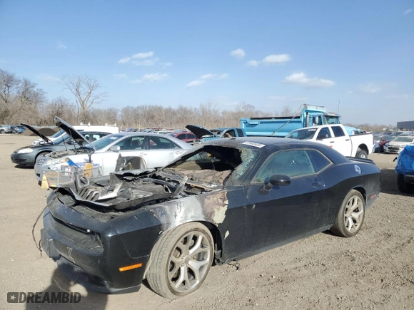 2015 Dodge Challenger SXT Plus with VIN 2C3CDZBG0FH861543, listed as a Copart auction lot 47440405 with 0 mi miles and Salvage Title. Bid and sale history available at carsss.com. Image 1.