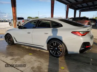 2022 BMW 4 Series M440i xDrive with VIN WBA13AW06NFM38130, listed as a Copart auction lot 82403874 with 49,302 mi miles and Salvage title. Bid and sale history available at DreamBid. Image 2.