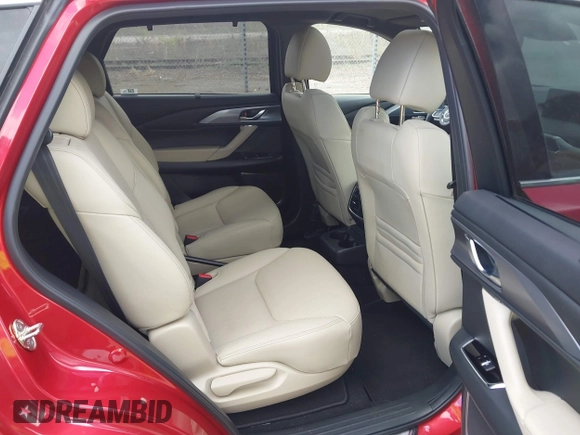 2020 Mazda CX-9 Grand Touring with VIN JM3TCBDY3L0424414, listed as a IAAI auction lot 42044246 with 23,687 mi miles. Bid and sale history available at carsss.com. Image 8.