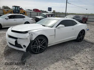 2015 Chevrolet Camaro LT z VIN 2G1FD1E30F9173421, wystawiony jako Copart lot #48393665 z przebiegiem 192 990 mil mil oraz Szkoda całkowita • Salvage title. Historia ofert i sprzedaży dostępna na DreamBid. Obrazek 1.