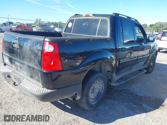 2004 Ford Explorer Sport Trac XLS z VIN 1FMZU67K04UB59407, wystawiony jako IAAI lot #41849511 z przebiegiem 235 858 mil mil oraz . Historia ofert i sprzedaży dostępna na DreamBid. Obrazek 4.