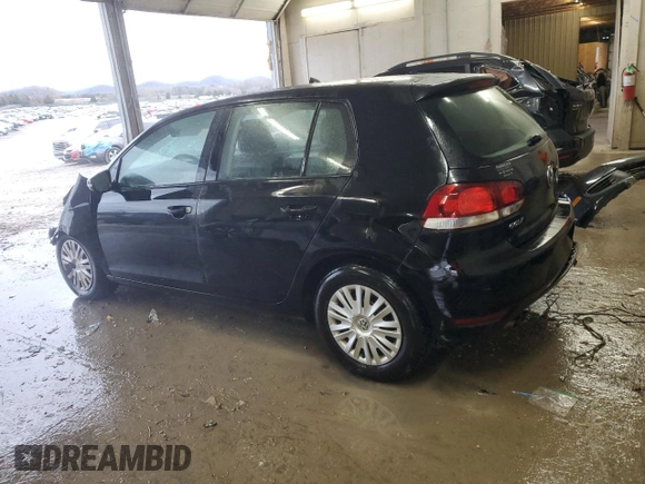 2014 Volkswagen Golf z VIN WVWDB7AJ3EW002468, wystawiony jako Copart lot #42859215 z przebiegiem 79 026 mil mil oraz Szkoda całkowita • Salvage title. Historia ofert i sprzedaży dostępna na DreamBid. Obrazek 2.