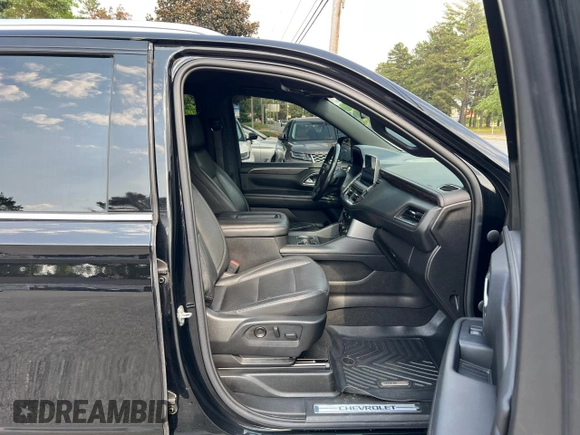 2021 Chevrolet Tahoe LT with VIN 1GNSCNKD1MR145117, listed as a Copart auction lot 60938695 with 34,709 mi miles and Clean title. Bid and sale history available at DreamBid. Image 5.