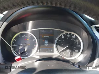 2019 Nissan Sentra SR with VIN 3N1AB7AP8KY217231, listed as a IAAI auction lot 41218367 with 94,666 mi miles and . Bid and sale history available at DreamBid. Image 7.