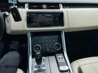 2018 Land Rover Range Rover Sport with VIN SALWR2RE2JA188549, listed as a Copart auction lot 64146545 with 99,761 mi miles and Clean title. Bid and sale history available at DreamBid. Image 10.