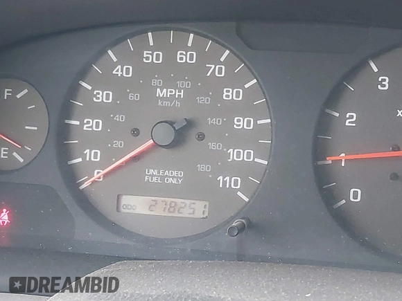 2000 Nissan Frontier XE z VIN 1N6ED27Y4YC355942, wystawiony jako IAAI lot #42162996 z przebiegiem 278 251 mil mil oraz . Historia ofert i sprzedaży dostępna na DreamBid. Obrazek 7.