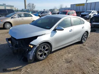 2020 Kia Forte LXS with VIN 3KPF24AD9LE195332, listed as a IAAI auction lot 41797804 with 46,717 mi miles. Bid and sale history available at carsss.com. Image 18.