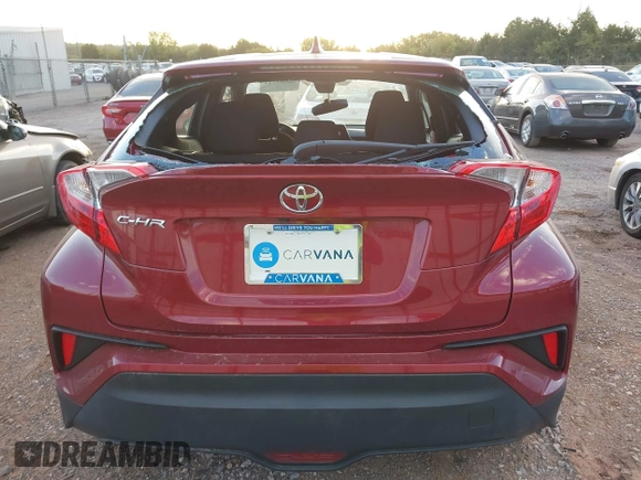 2018 Toyota C-HR XLE z VIN NMTKHMBX7JR018415, wystawiony jako IAAI lot #40582743 z przebiegiem 33 007 mil mil oraz . Historia ofert i sprzedaży dostępna na DreamBid. Obrazek 16.