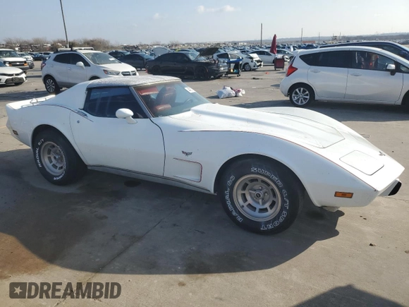 1977 Chevrolet Corvette with VIN 1Z37L7S435042, listed as a Copart auction lot 44217135 with 72,182 mi miles and Clean title. Bid and sale history available at DreamBid. Image 4.