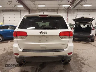 2017 Jeep Grand Cherokee Laredo with VIN 1C4RJEAG9HC854492, listed as a IAAI auction lot 41184619 with 134,839 mi miles. Bid and sale history available at carsss.com. Image 16.