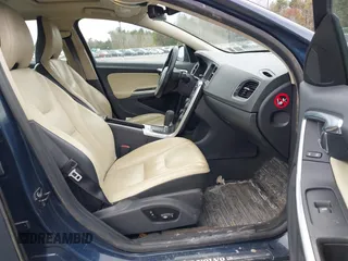 2012 Volvo S60 T5 with VIN YV1622FS7C2089514, listed as a IAAI auction lot 41906353 with 152,194 mi miles. Bid and sale history available at carsss.com. Image 5.
