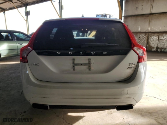 2016 Volvo V60 T5 Premier with VIN YV1612SK2G1309520, listed as a Copart auction lot 85510154 with 114,602 mi miles and Salvage Title. Bid and sale history available at carsss.com. Image 6.