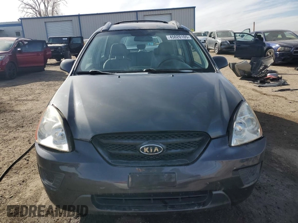 2007 Kia Rondo LX Base with VIN KNAFG525277079813, listed as a Copart auction lot 45020105 with 71,785 mi miles and Salvage Title. Bid and sale history available at carsss.com. Image 5.