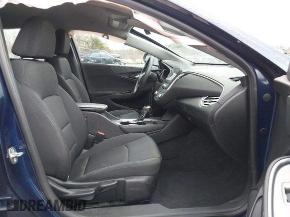 2017 Chevrolet Malibu LT with VIN 1G1ZE5ST3HF101399, listed as a IAAI auction lot 41604370 with 60,757 mi miles and . Bid and sale history available at DreamBid. Image 5.