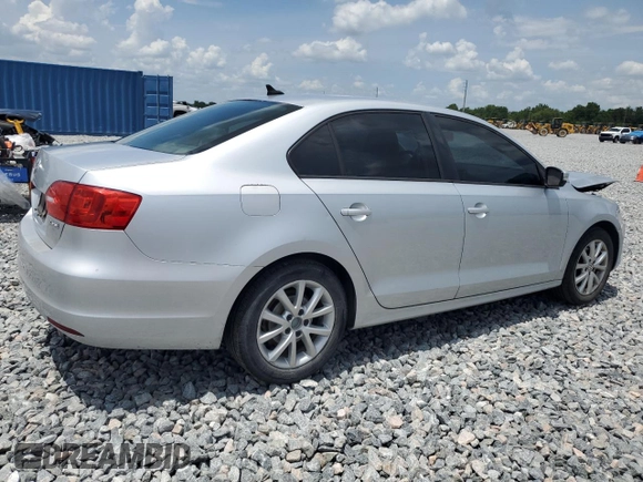 2012 Volkswagen Jetta SE with VIN 3VWDX7AJ0CM343709, listed as a Copart auction lot 59055825 with 201,430 mi miles and Salvage title. Bid and sale history available at DreamBid. Image 3.